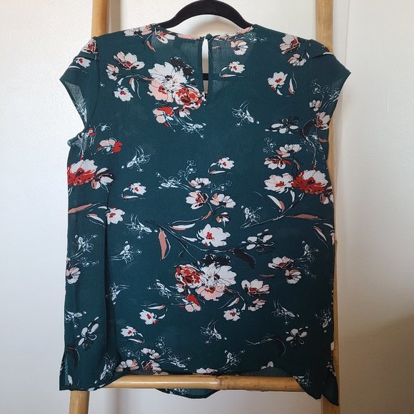 Fun2Fun Callum Tulip Sleeve Blouse, Dark Green - S - Picture 4 of 7